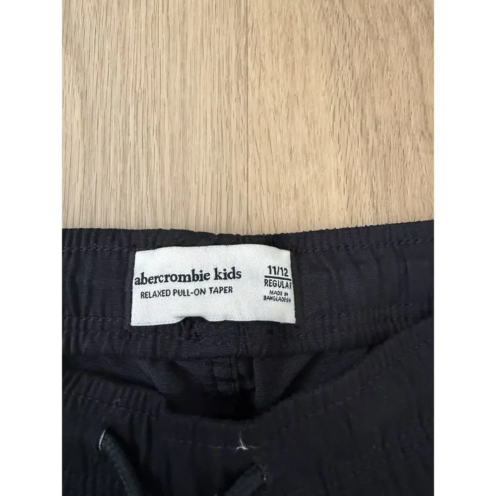 Abercrombie & Fitch Boys Pull On Black Cargo Pants Size 11/12